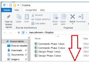 Captura de tela de uma lista de arquivos no Dropbox.