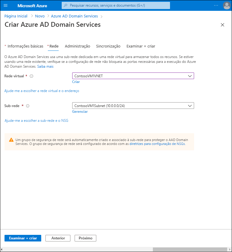 Uma captura de tela da guia Rede no Assistente para Criar Serviços de Domínio Microsoft Entra no portal do Azure. O administrador inseriu os detalhes da rede virtual e da sub-rede.