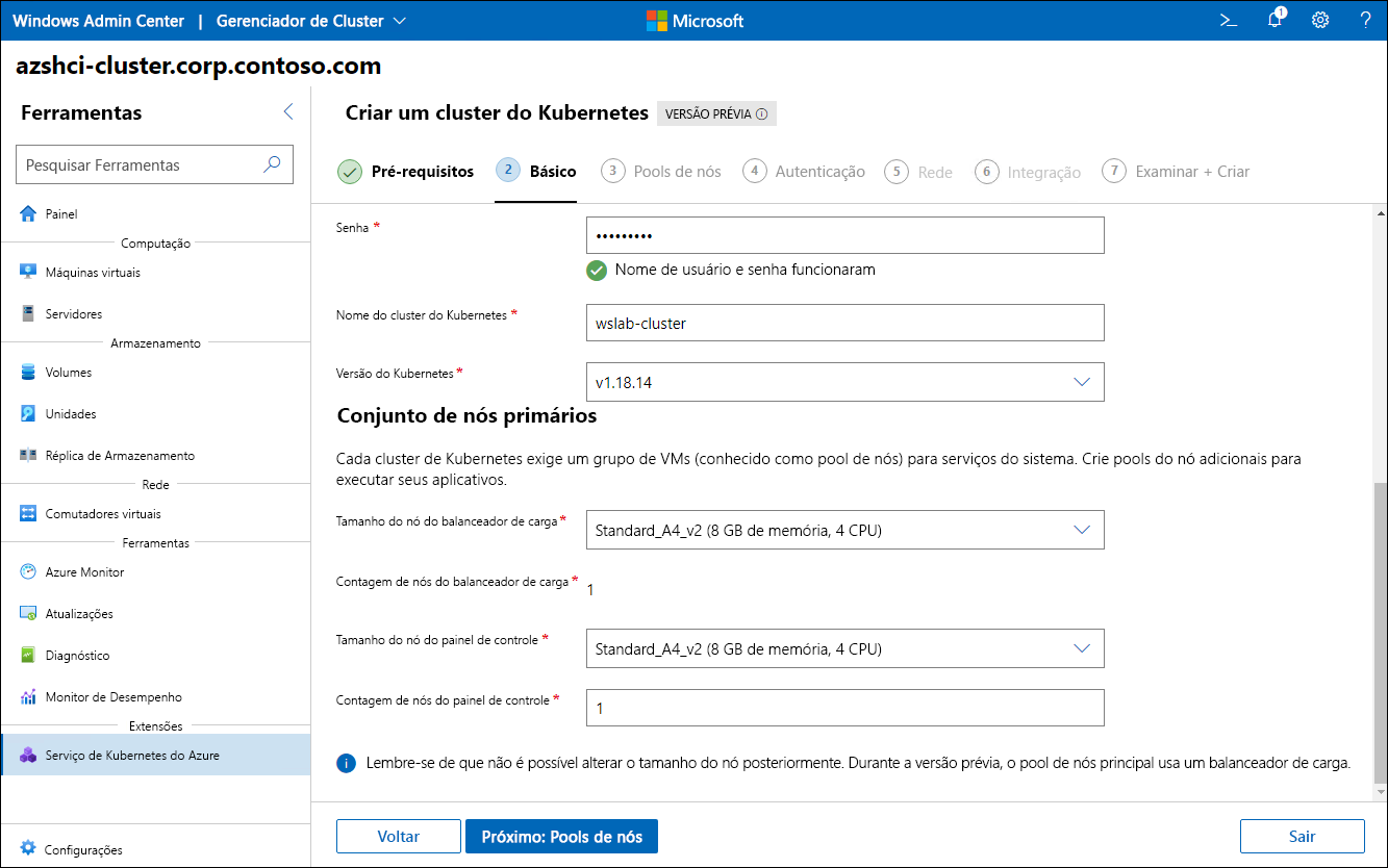 A captura de tela retrata a versão do Kubernetes e as configurações do pool de nós primários da etapa Noções básicas do assistente Criar cluster do Kubernetes no Windows Admin Center.