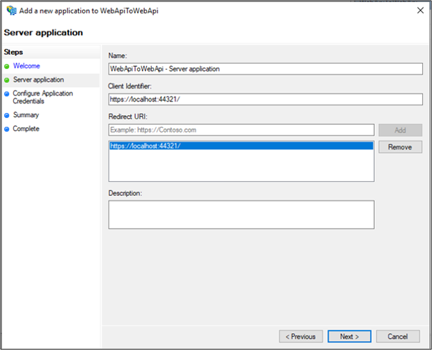 Captura de tela da página Aplicativo do servidor do assistente Adicionar um aplicativo ao WebApiToWebApi mostrando o identificador de cliente correto e redirecionar a U R I.