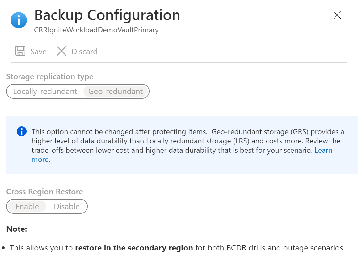 Captura de tela que mostra o painel Configuração de Backup e a alternância para habilitar a Restauração entre Regiões.