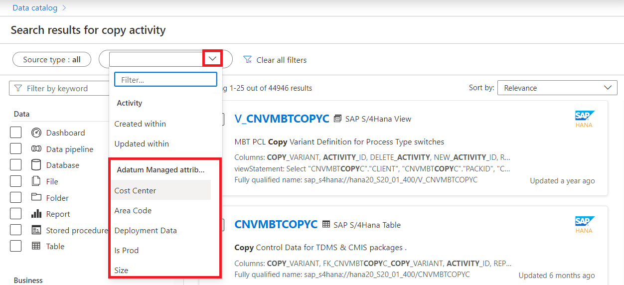 Captura de ecrã a mostrar a lista pendente de filtros com a lista de atributos geridos adicionados realçada.