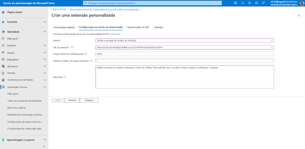 Captura de ecrã do separador Configuração do Ponto Final da folha Criar nova extensão personalizada a mostrar os campos Nome, URL de destino, Tempo limite em milissegundos, Máximo de tentativas e Descrição.