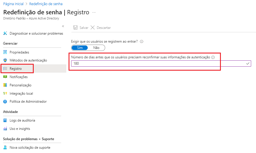 Captura de ecrã do portal do Azure que mostra o formulário para o número de dias para reconfirmar as informações de autenticação.