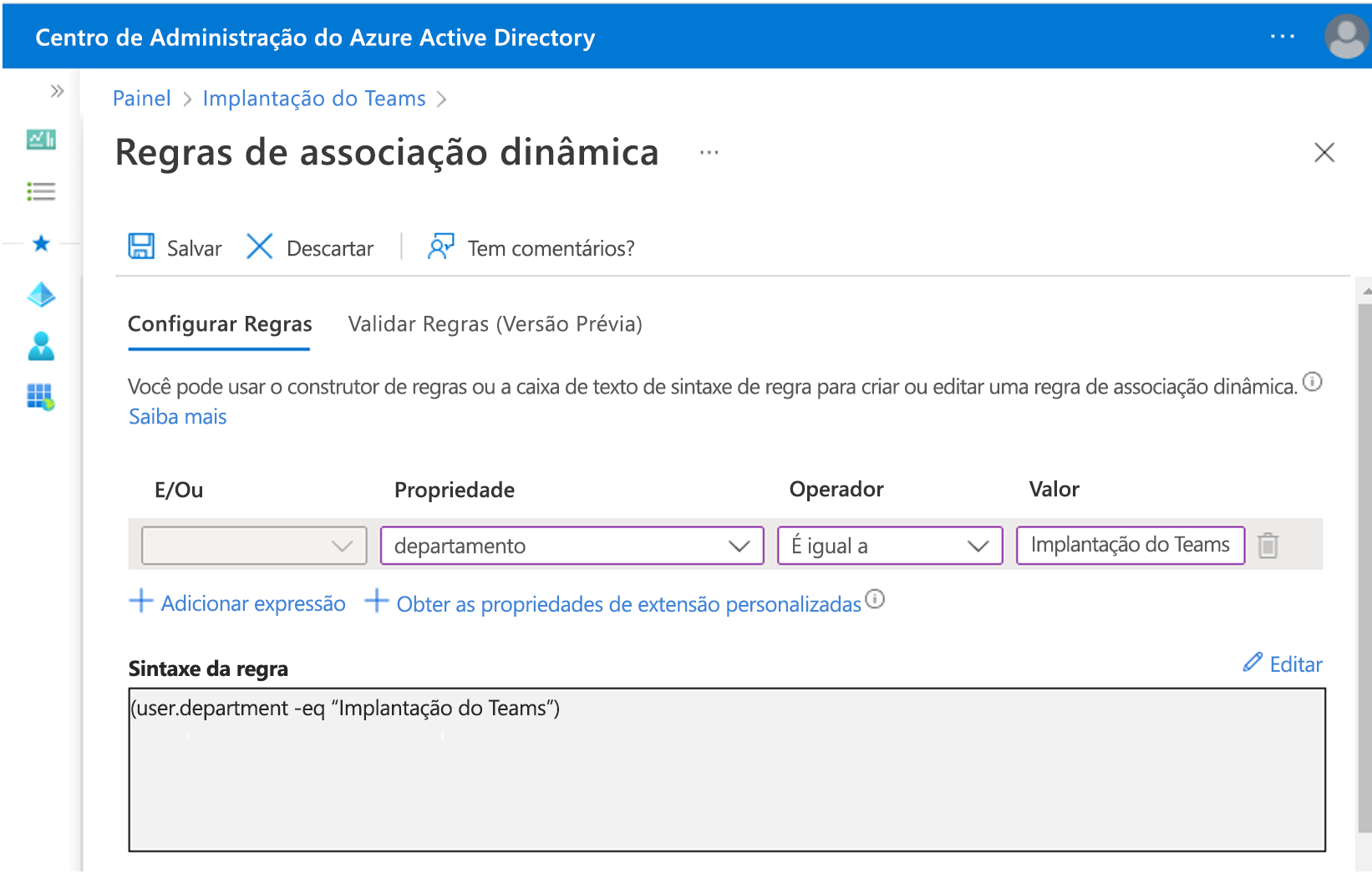 Captura de ecrã a mostrar a adição de uma consulta dinâmica no Microsoft Entra ID.