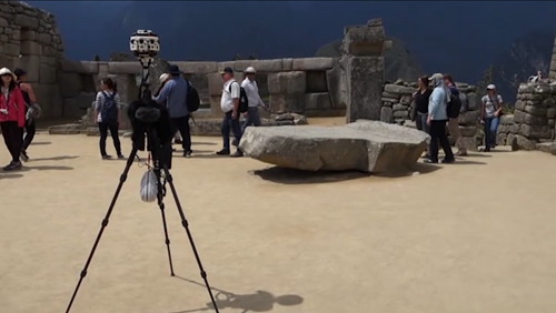 A câmara de 360° filmando em Machu Picchu.