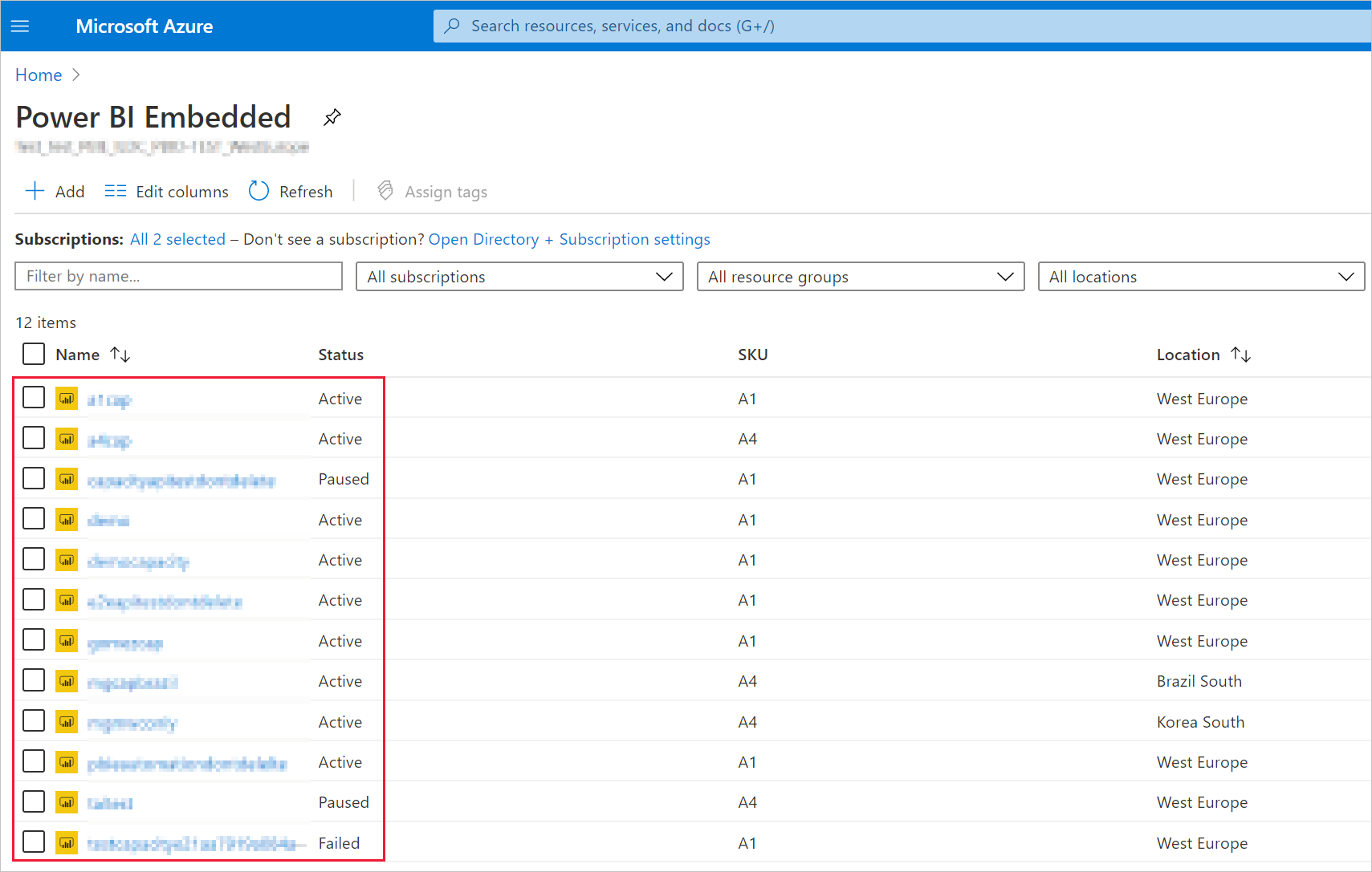 Снимок экрана: список емкости Power BI Embedded в портал Azure.