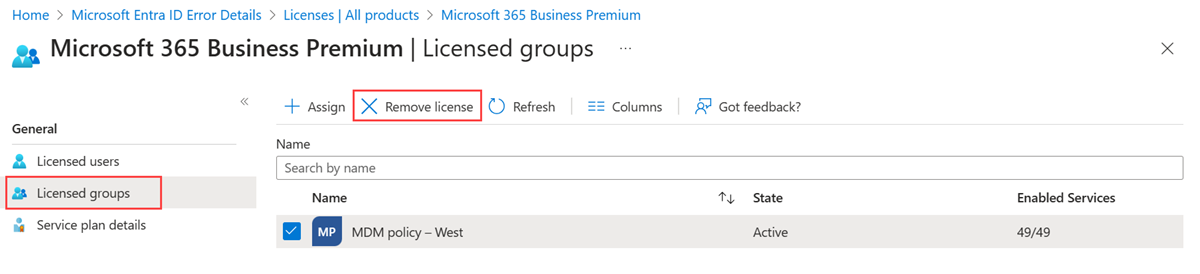 Skärmbild av sidan Licensierade grupper med alternativet Ta bort licens 2 markerat.