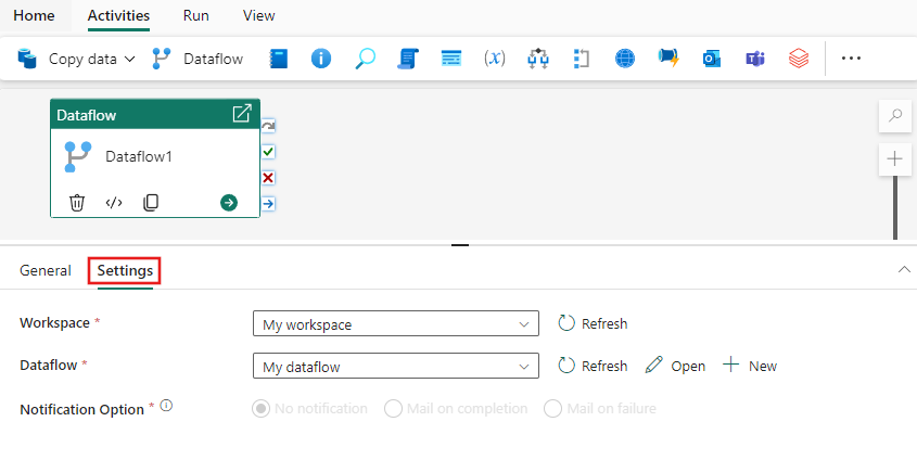 Screenshot showing the Dataflow activity Settings tab, and highlighting the tab.