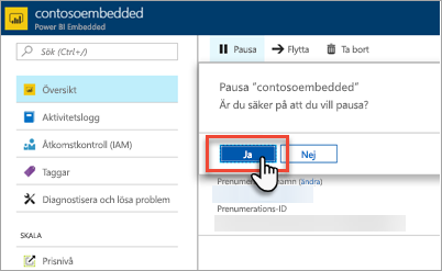 Det visas en skärmbild av Azure-portalen där 'Ja'-knappen är markerad i dialogrutan för pausning av kapacitet.