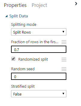 Skärmbild av panelen Egenskaper, som visar den ifyllda kryssrutan Randomized split och fältet Bråk med rader har angetts till 0 punkt 7.