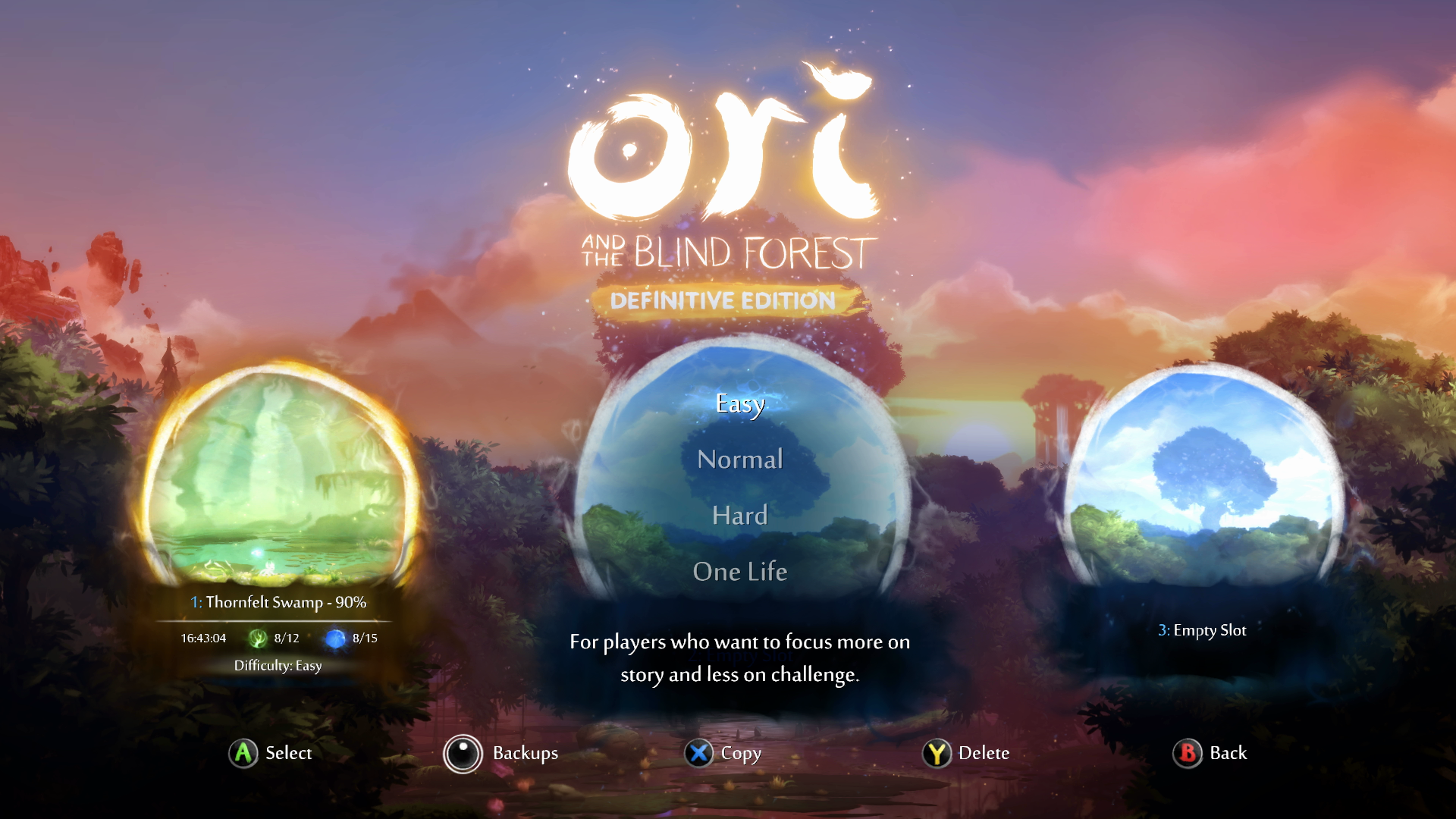 Ori and the Blind Forest： Definitive Edition 中难度菜单的屏幕截图。玩家可以选择“轻松”、“普通”、“困难”或“一次性”。玩家已选择“简单”。描述文本是，“适于想要更多地关注故事而不是挑战的玩家。