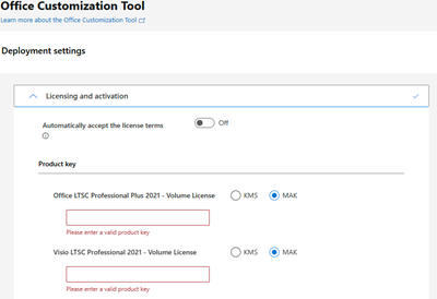 適用於 Office LTSC 專業增強版 2021 和 Visio LTSC Professional 2021 的 Office 自訂工具中的授權和啟用設定，顯示 KMS 和 MAK 的選項。